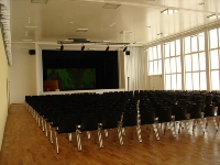 Mehrzweckhalle Kretz Bhne AG
